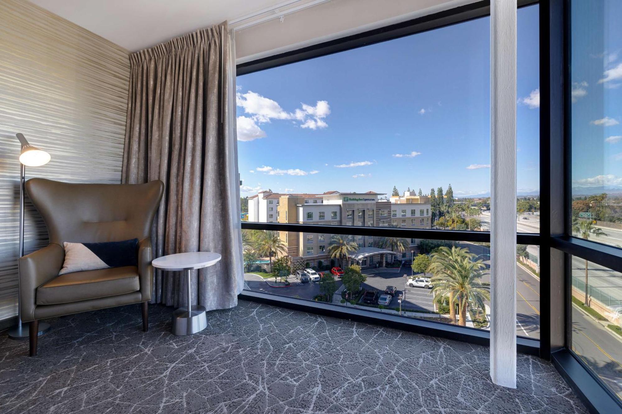 Hilton Garden Inn Anaheim Resort Exterior foto